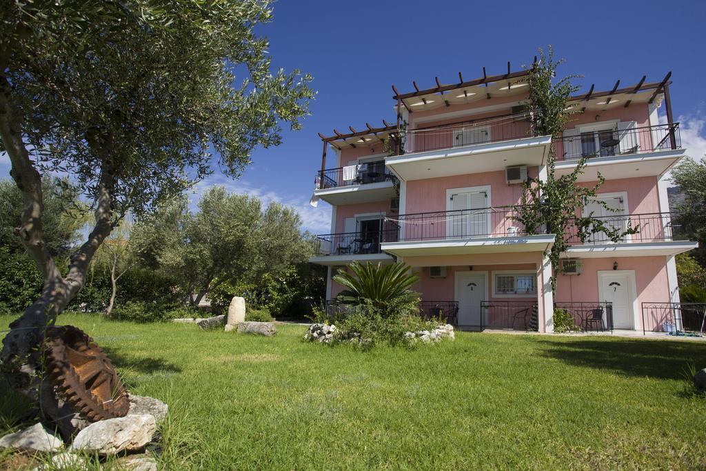 Elpida Studio Trapezaki  Exterior photo
