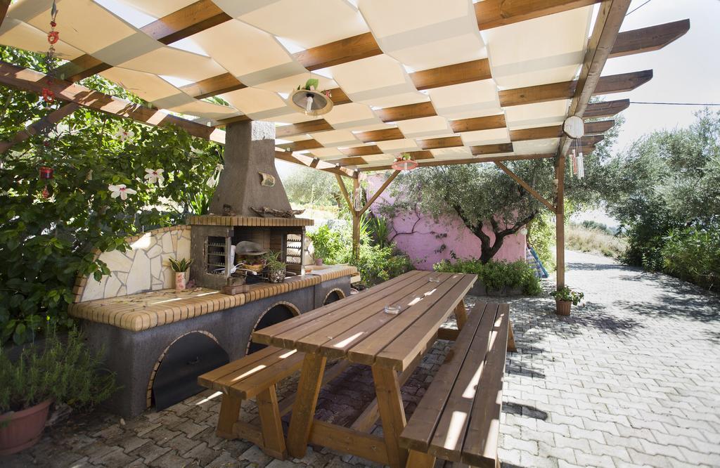 Elpida Studio Trapezaki  Exterior photo